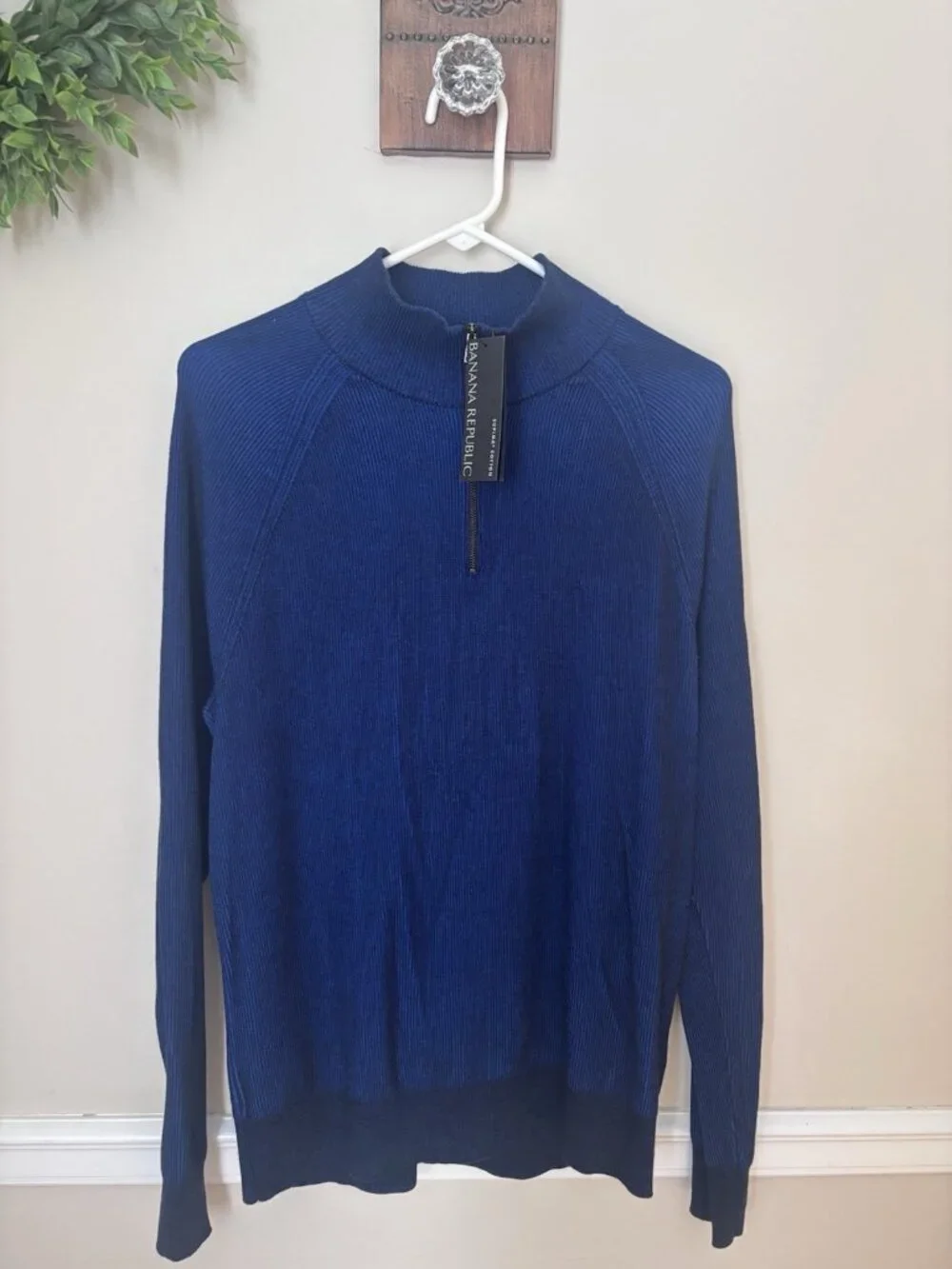 NWT Banana Republic Mens Size M Blue 1/4 Zip Pullover Ribbed Supima Cotton